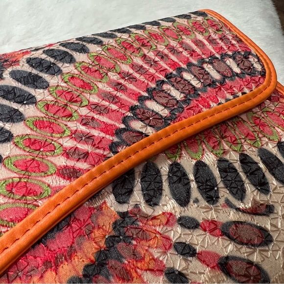 Peacock Strut Multicolored Clutch Purse Orange trim - Picture 2 of 15